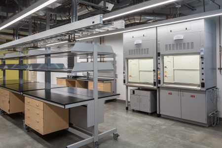 https://www.gnrgc.com/app/uploads/2020/08/UCSD-SME-Lab-2-450x300.jpg